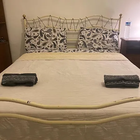 The Traveler's Hub Shared Alloggio in famiglia Prato (Prato)